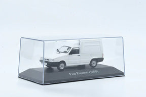 Carros Clássicos do Brasil: Fiat Fiorino (2000) - Escala 1:43 - Edição 15