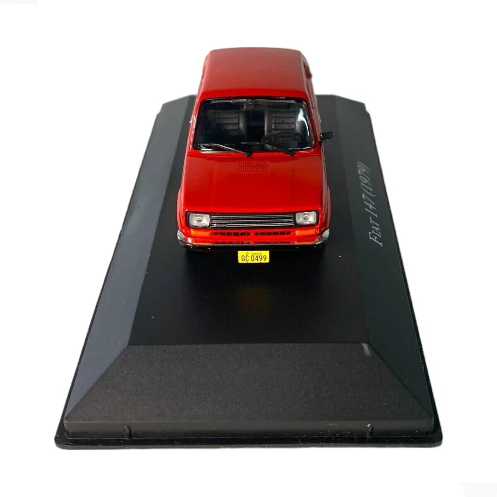 Carros Clássicos do Brasil: Fiat 147 (1979) - Escala 1:43 - Edição 06